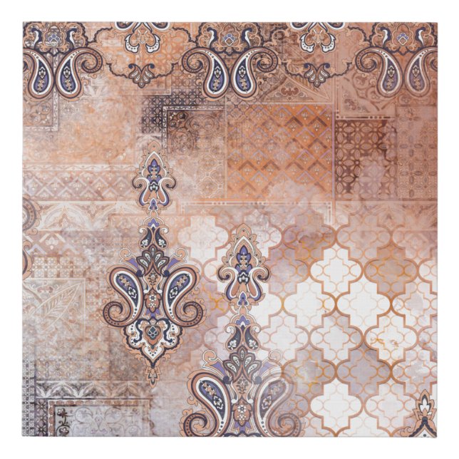 Classic vintage print with patchwork, paisley elem (Front)