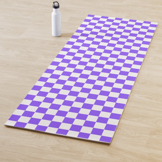 Classic visual purple checkerboard  yoga mat (In Situ)