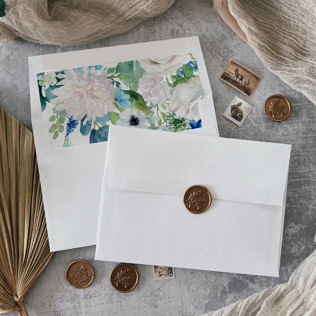 Classic White Flowers Pattern Envelope Liner (Creator Uploaded)