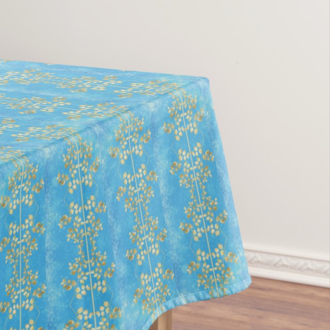 Classy Gold Floral Pattern Tablecloth (In Situ)