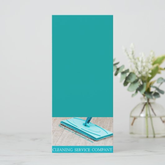 Cleaning service (Standing Front)