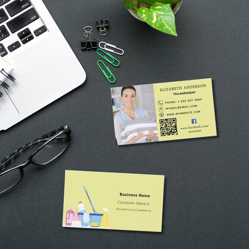 Cleaning service yellow photo QR code Business Card