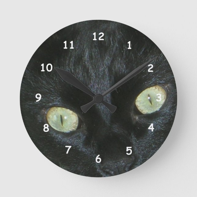 Clock - A watching clock (Front)