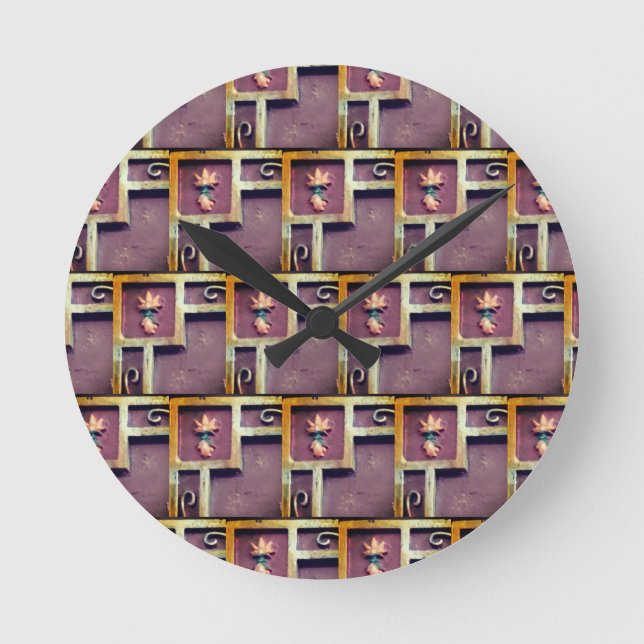 Clock with geometric design gold squares flowers  (Front)