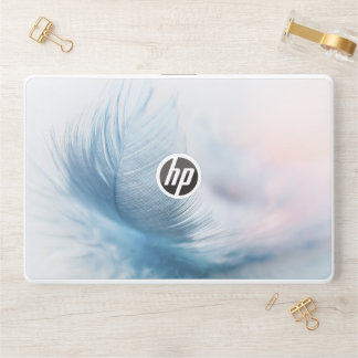 Close-up of a feather G7 Notebook HP Laptop Skin