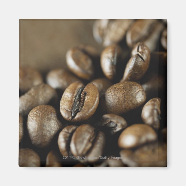 Close-up of coffee beans magnet (Front)