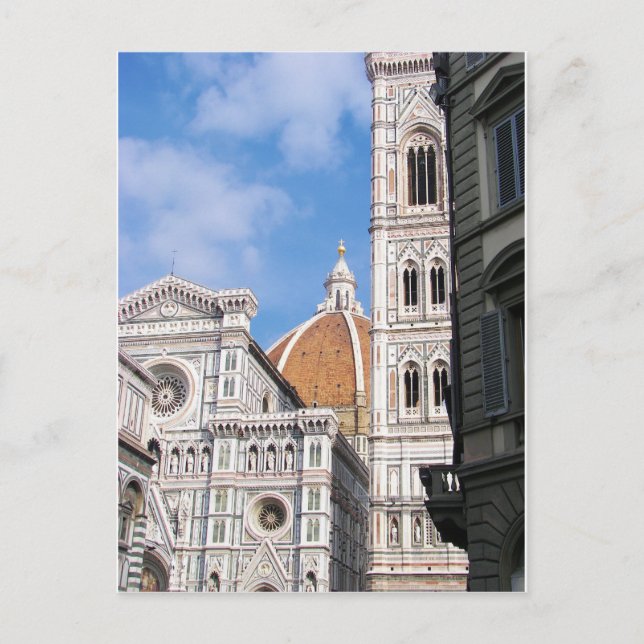 Close up on Florence. Postcard (Front)