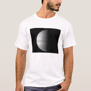 Close-up view of the planet Jupiter T-Shirt