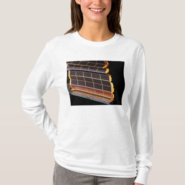 Close-up view of the solar arrays T-Shirt (Front)