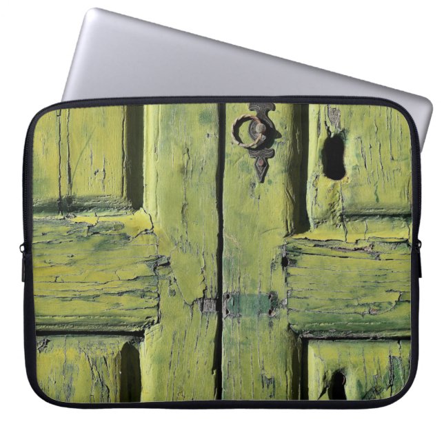 Closed brown wooden 2-panel door laptop sleeve (Front)