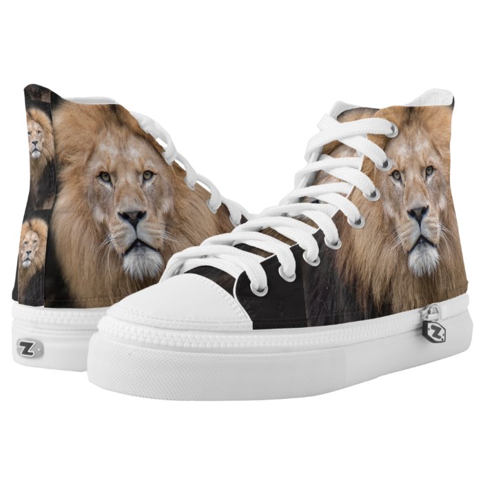 shoes with lion head on back