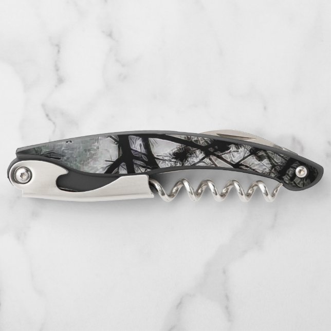 Closing In Waiter's Corkscrew (Front)