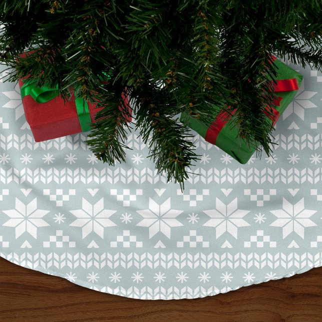 Cloud Blue and White Fair Isle Pattern Brushed Polyester Tree Skirt (Creator Uploaded)