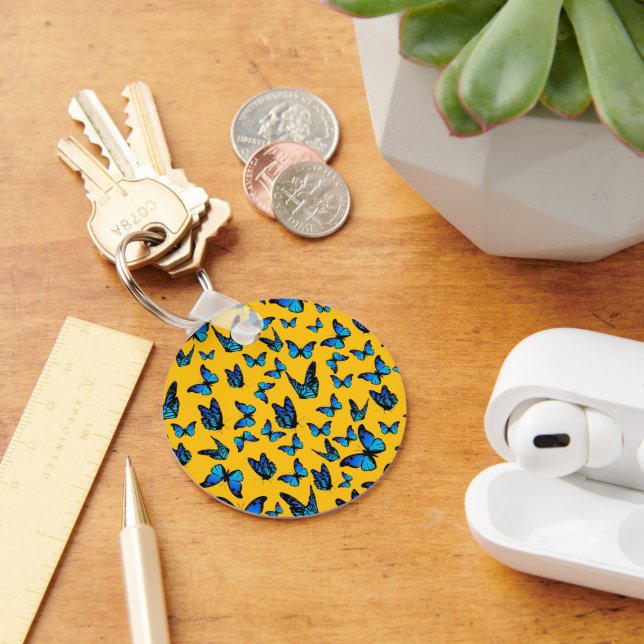 cloud of blue butterflies keychain (Desk)