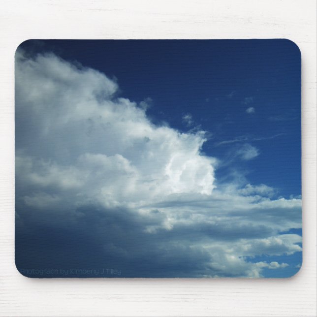 Cloud PO0136 Mousepad (Front)