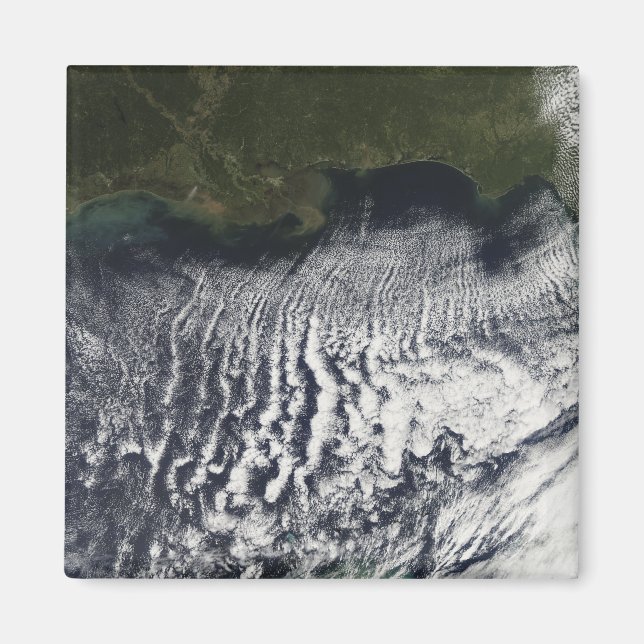 Cloud streets are visible magnet (Front)