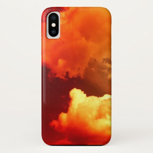 CLOUDS IN THE RED SKY iPhone X CASE