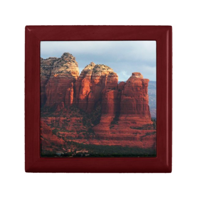 Cloudy Coffee Pot Rock in Sedona Arizona Keepsake Box (Front)