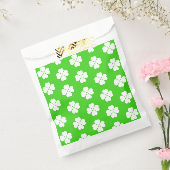 Clover flavored favor bags (Sealed)