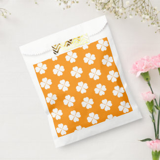 Clover flavored favor bags