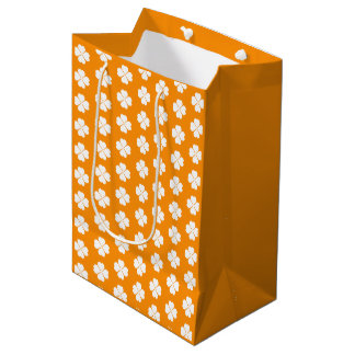 Clover flavored gift bag