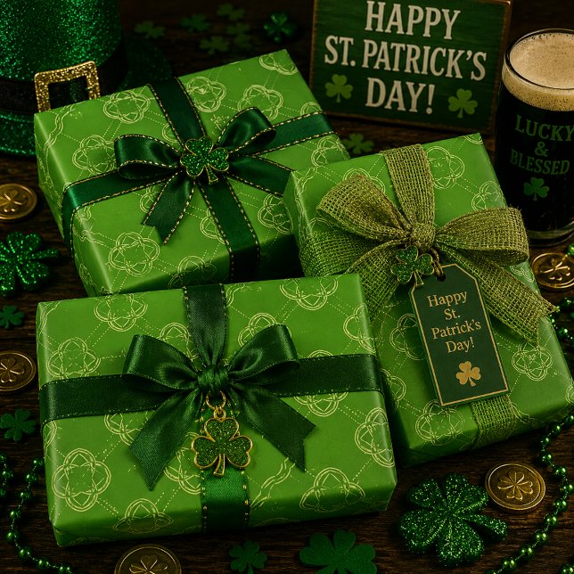 Clover Waltz Wrapping Paper Sheets (Creator Uploaded)