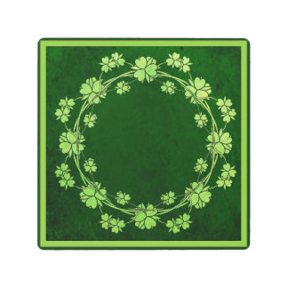 Clover Wreath Green Vintage Celtic Metal Print