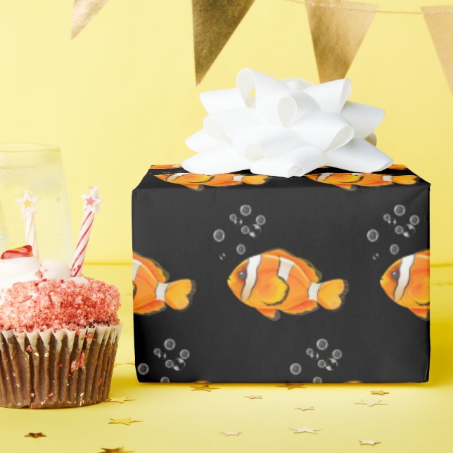 Clown Fish With Bubbles Wrapping Paper (Birthday Party)