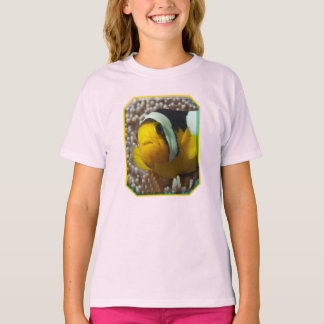 Clownfish - Close-Up! So cute - Nemo in Anemone | T-Shirt