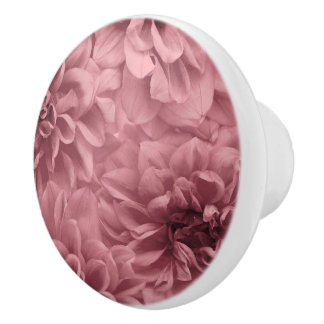 Cluster of ight Mauve Dahlias Floral Ceramic Knob
