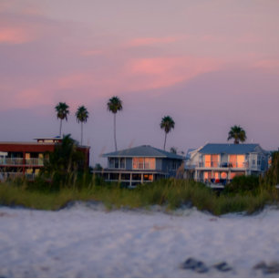 Coastal Glow Scented Candle