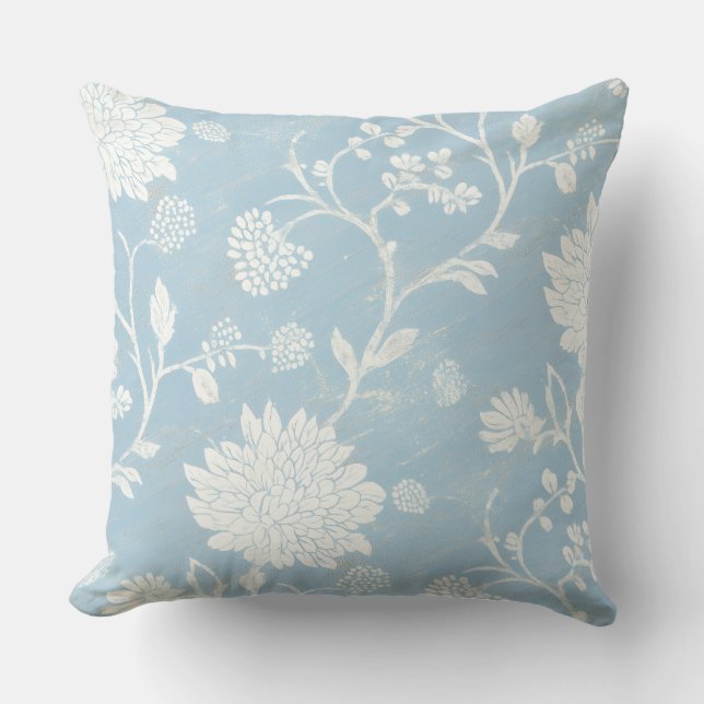 Coastal Granddaughter Throw Pillow (Front)
