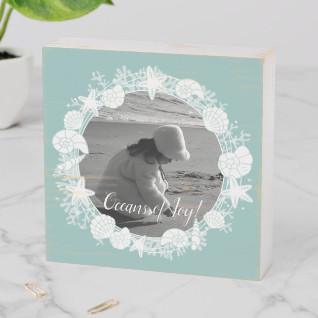 Coastal Shell Christmas Wreath Photo Wooden Box Sign (In Situ Horizontal)