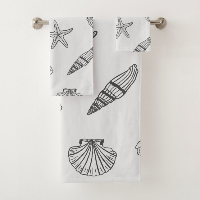 Coastal Treasures Ocean Gray Bath Towel Set (Insitu)