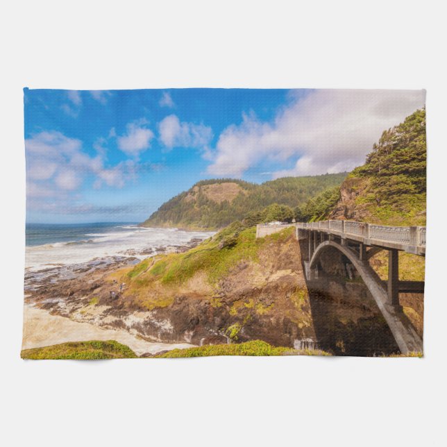 Coastline | Cook's Chasm, Yachats, Oregon Kitchen Towel (Horizontal)