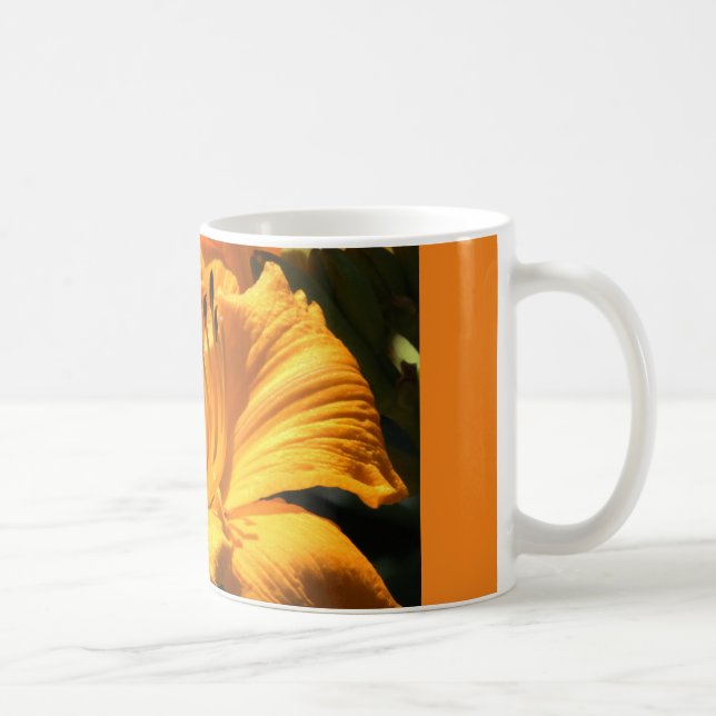 coffee mug with yellow lily (Right)