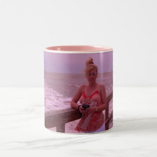 COFFEES ON - Customized Two-Tone Coffee Mug