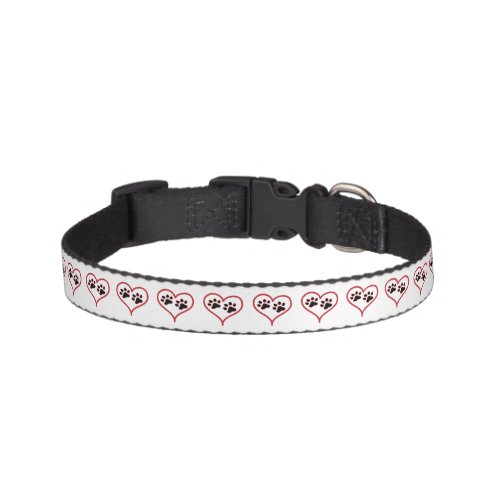 Collar with Paw Prints in a Heart