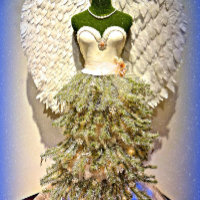 LIGHT UP WINGS pottery lady purchases mannequin tree NEW