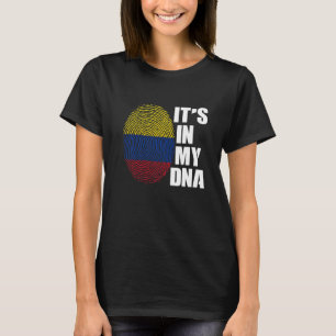 Colombia Colombian flag Colombian parents ancestor T-Shirt