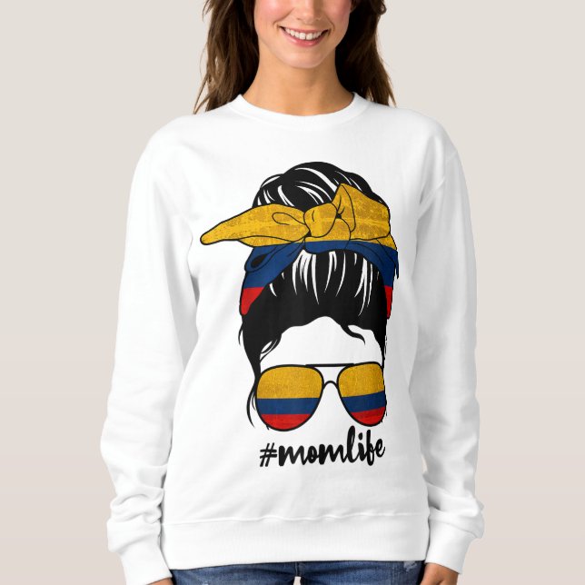 Colombian Mom Messy Bun Colombia Pride Patriotic M Sweatshirt (Front)