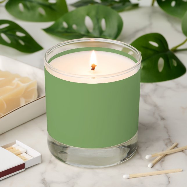 color asparagus scented candle (Lit)