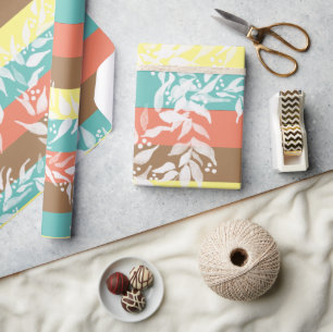 Color Block Watercolor Wreath Pattern Wrapping Paper