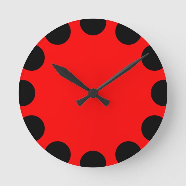 Color Crescent - Black and Red Round Clock (Front)