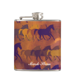 color whisky horses flask