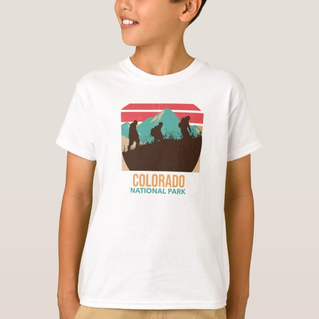 COLORADO NATIONAL PARK T-Shirt (Front)