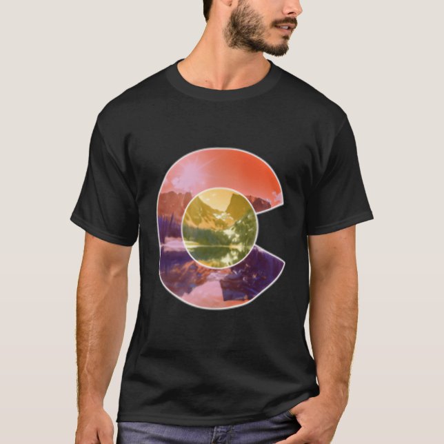 Colorado Outdoors Colorado Flag C T-Shirt (Front)