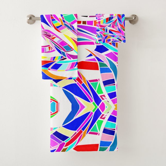 Colorful abstract pattern bath towel set (Insitu)