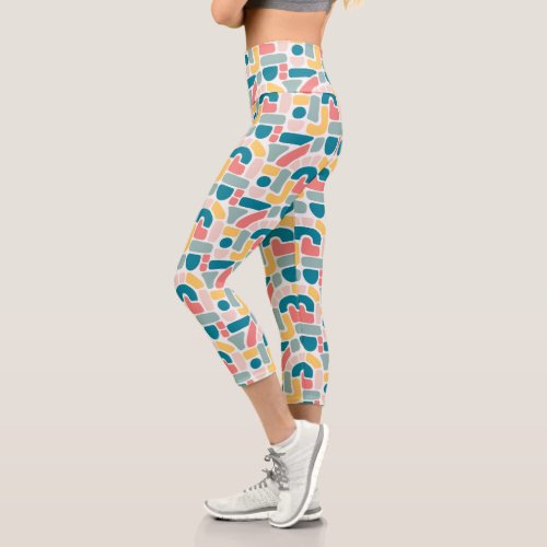 Colorful Abstract Pattern Capri Leggings