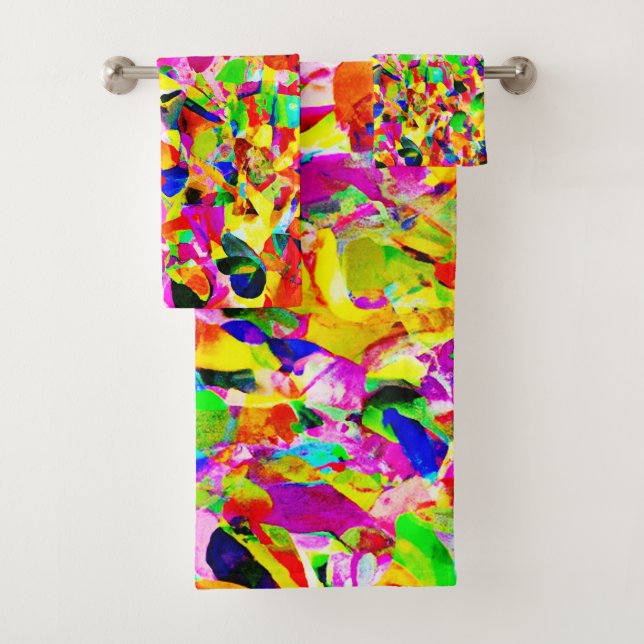 Colorful Abstract Spectrum Pattern Bath Towel Set (Insitu)